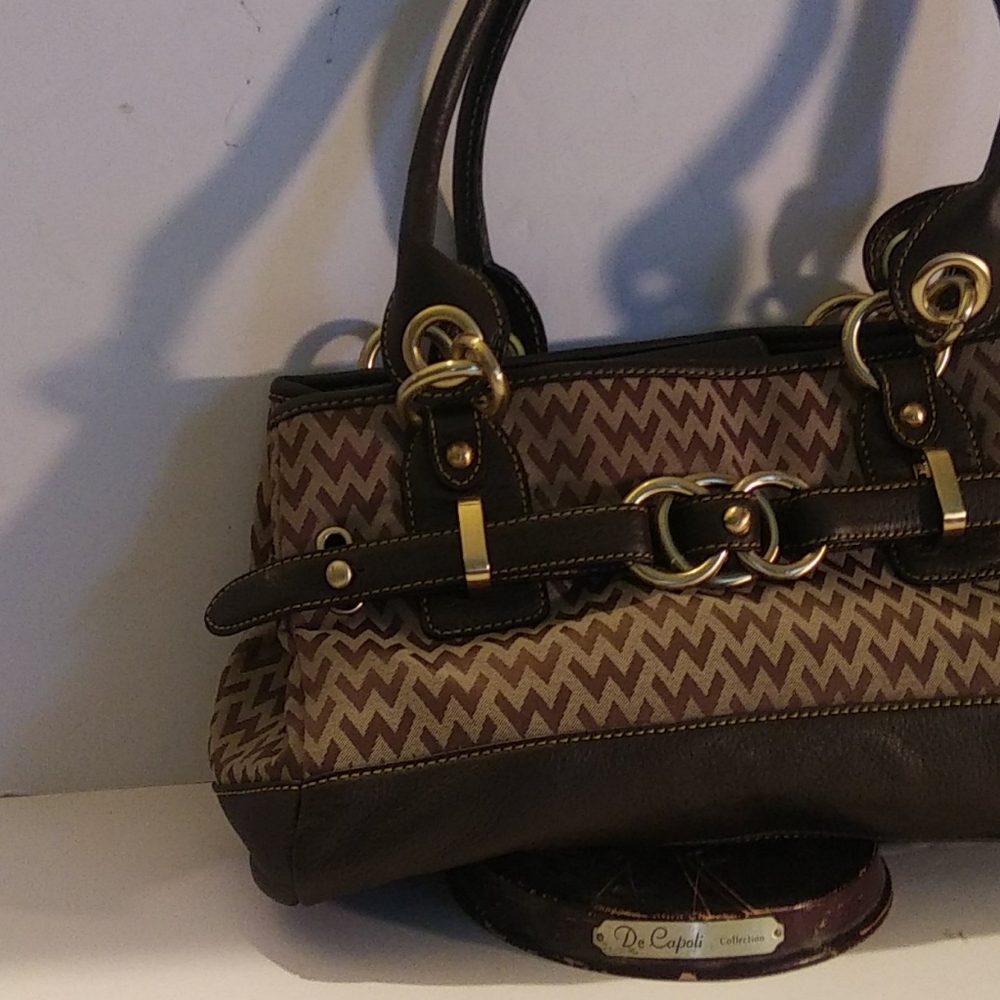 Ladies leather satchel